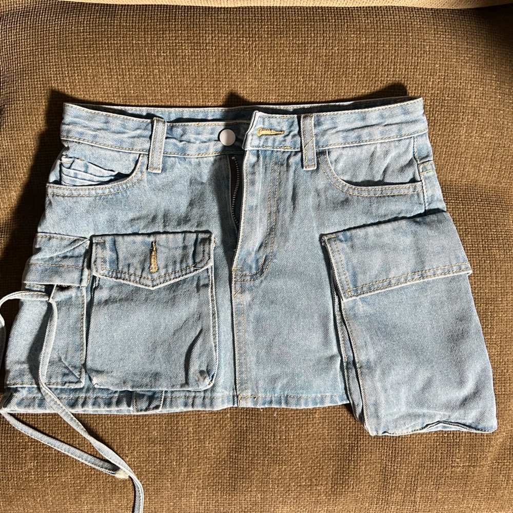 Denim skirt